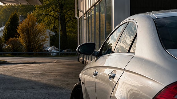 Mercedes-Benz CLS55 6 of 12