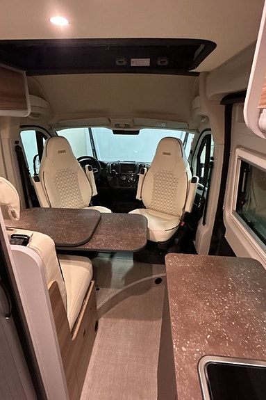 Bürstner B66 C 600 Pop Up tak 17 of 21