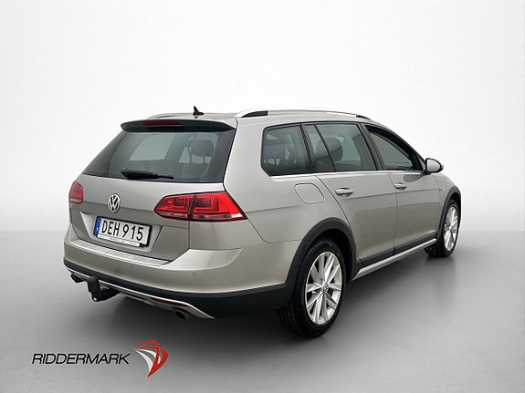 Volkswagen Golf Alltrack 8 of 29