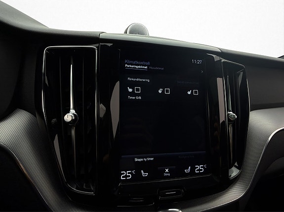 Volvo XC60 19 of 30