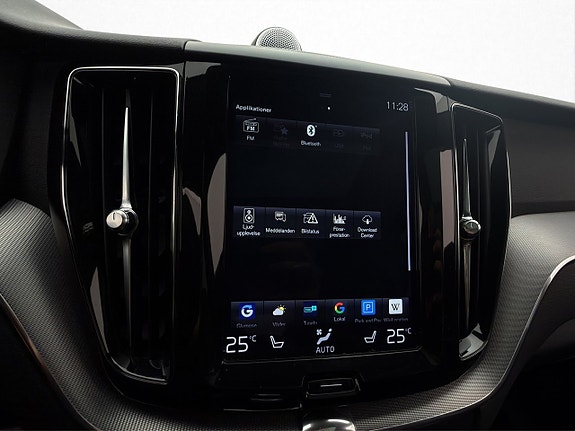 Volvo XC60 28 of 30