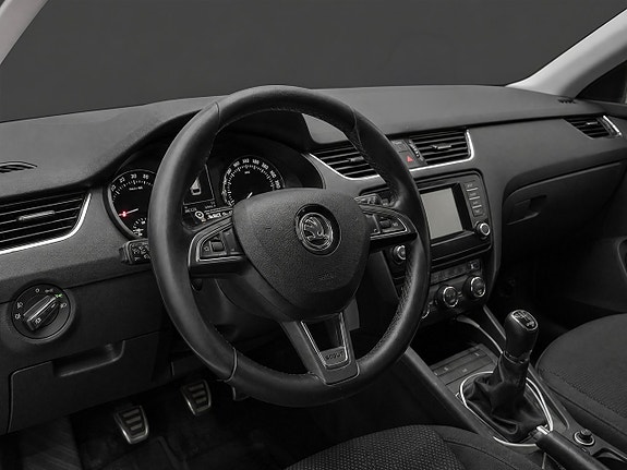 Skoda Octavia Scout 8 of 20