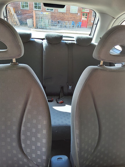 Nissan Micra 10 of 12