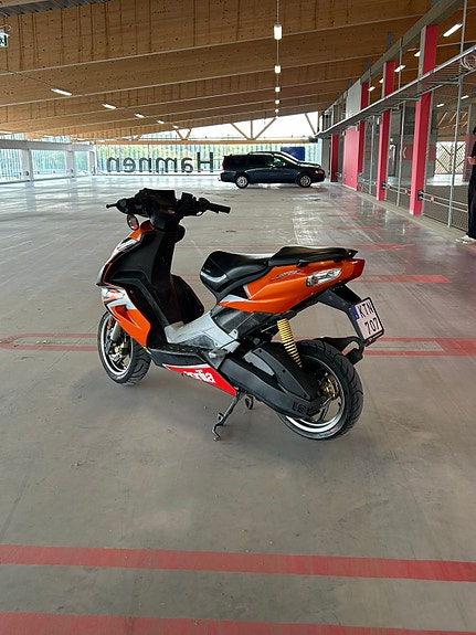 Aprilia Sr50r factory ditech 7 of 9
