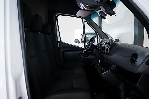 Mercedes-Benz eSprinter 312 25 of 27