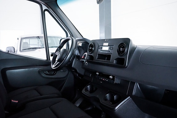 Mercedes-Benz eSprinter 312 24 of 27