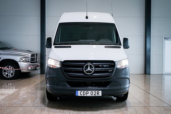 Mercedes-Benz eSprinter 312 2 of 27