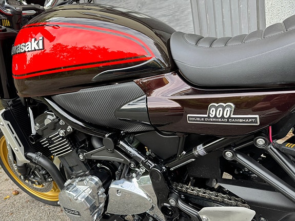 Kawasaki Z900RS 50-year anniversary edition 8 of 22