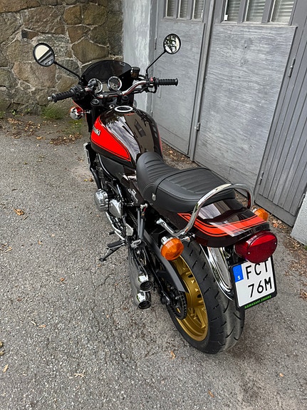 Kawasaki Z900RS 50-year anniversary edition 21 of 22