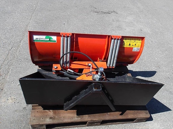 Kubota BX 2350D 7 of 7