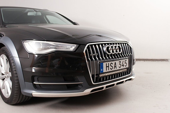 Audi A6 allroad 4 of 24
