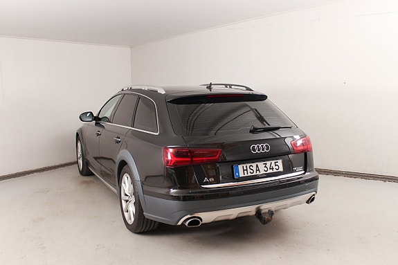 Audi A6 allroad 13 of 24