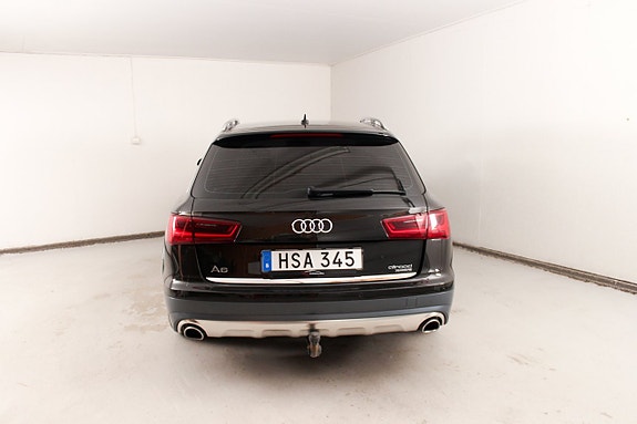Audi A6 allroad 11 of 24
