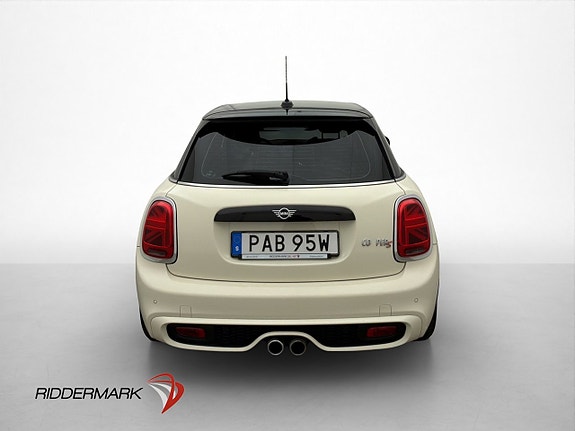 MINI Cooper S 7 of 30