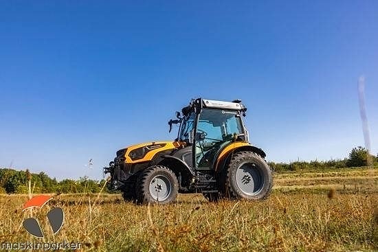 Deutz-Fahr 5115DF TTV 4WS 12 of 17