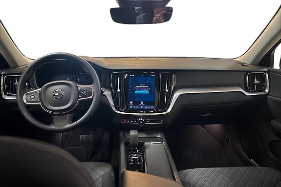 Volvo V60 9 of 13