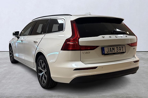 Volvo V60 4 of 13