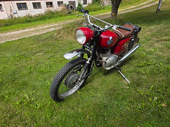 Monark 2 of 5