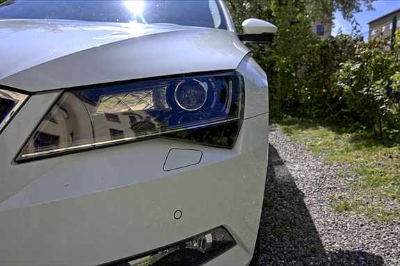 Skoda Superb 4 of 7