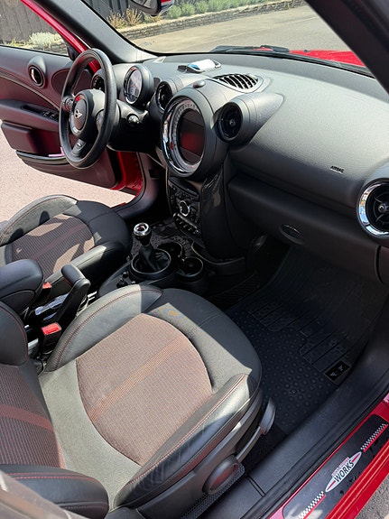 MINI Countryman Cooper SD 9 of 15