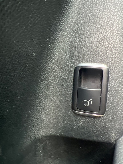 Mercedes-Benz CLA200 11 of 21