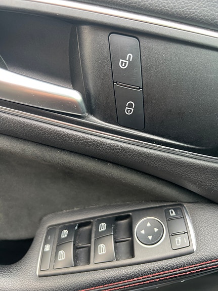 Mercedes-Benz CLA200 12 of 21
