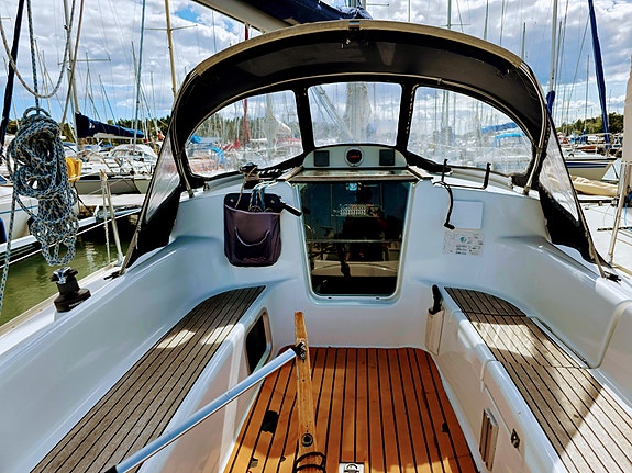 Jeanneau Sun Odyssey (2005) – Modern komfort och seglarglädje! - Bullandö marina 5 of 5