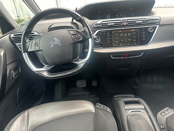 Citroen Grand C4 Picasso 9 of 17