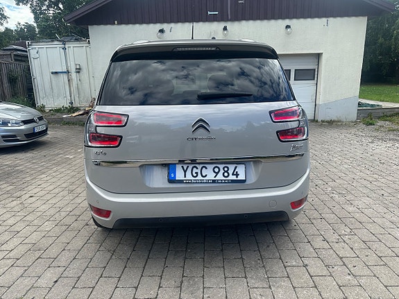 Citroen Grand C4 Picasso 5 of 17