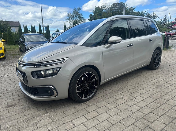 Citroen Grand C4 Picasso 16 of 17