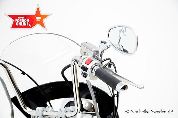 Yamaha XV1600A 8 of 11