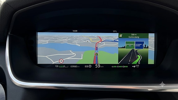Jaguar I-PACE 7 of 11