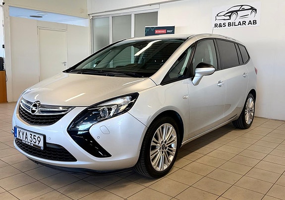 Opel Zafira Tourer 3 of 15