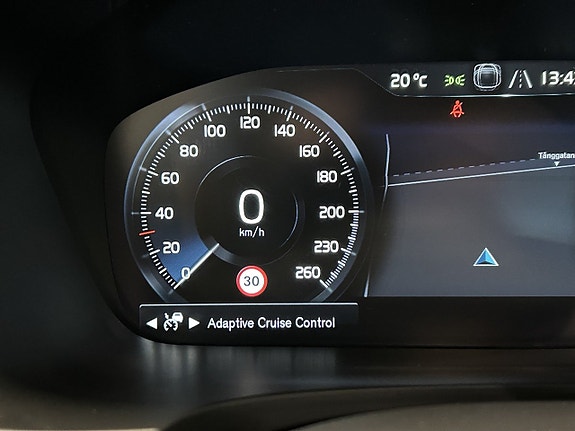 Volvo V90 Cross Country 25 of 25