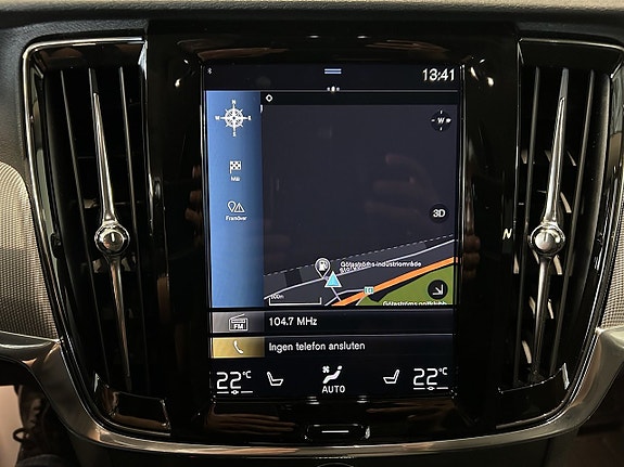 Volvo V90 Cross Country 22 of 25