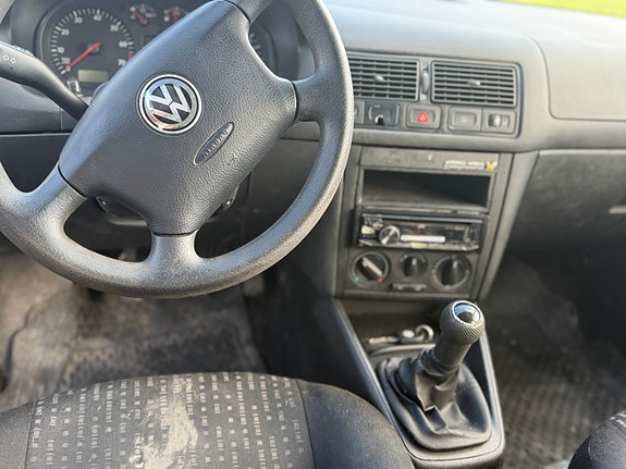 Volkswagen Golf IV 6 of 7