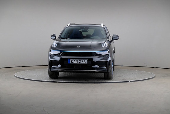 Lynk & Co 01 3 of 28