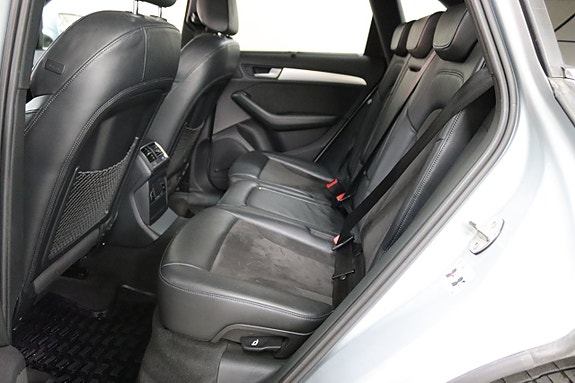Audi Q5 12 of 22