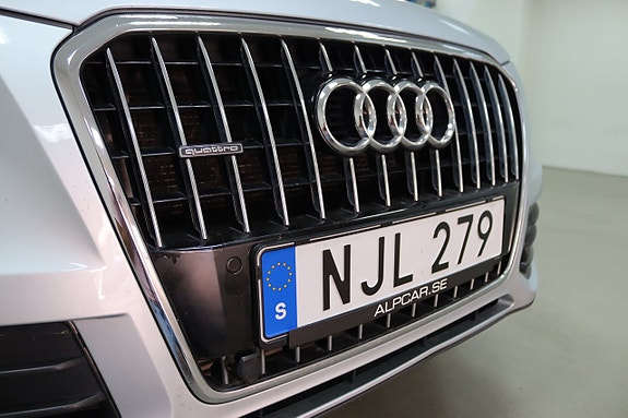 Audi Q5 6 of 22