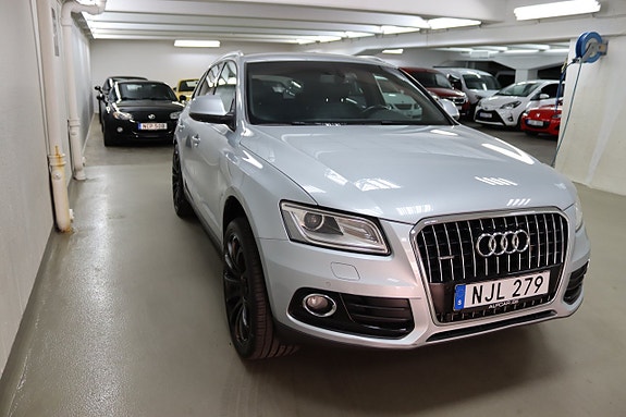 Audi Q5 5 of 22