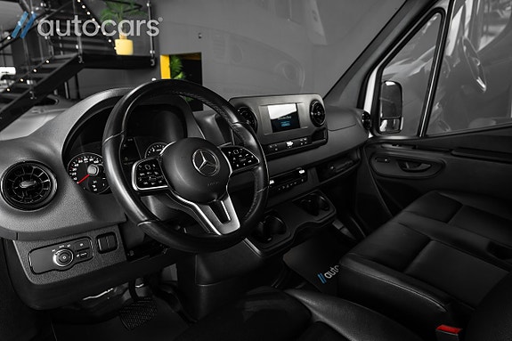 Mercedes-Benz Sprinter 317 22 of 30