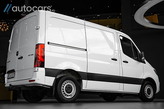 Mercedes-Benz Sprinter 317 5 of 30