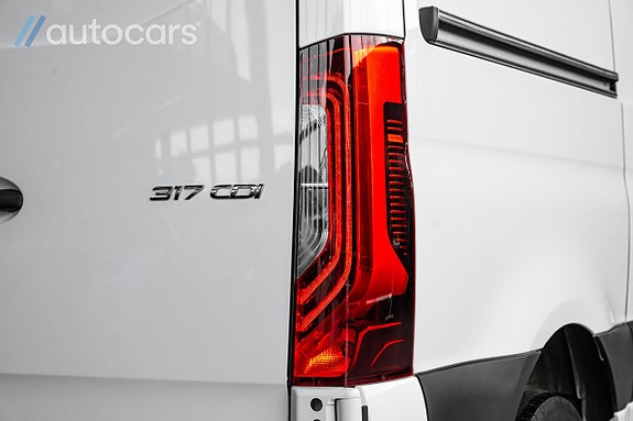 Mercedes-Benz Sprinter 317 14 of 30