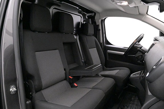 Peugeot e-Expert 21 of 27