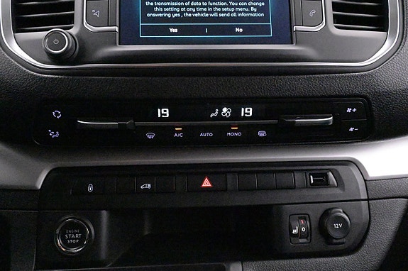 Peugeot e-Expert 18 of 27