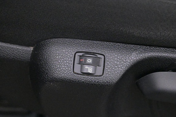 Peugeot e-Expert 11 of 27