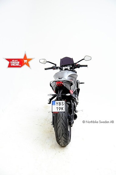 Triumph Street Triple R 4 of 11