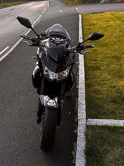 Kawasaki Z750 5 of 8