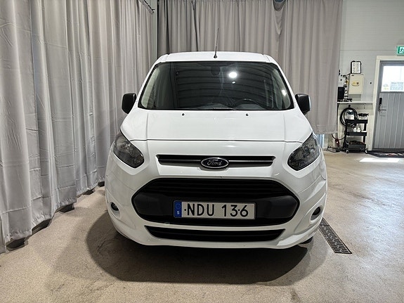 Ford Transit Connect 7 of 25