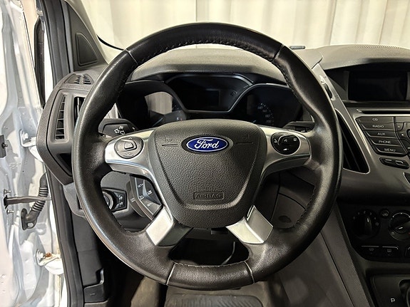 Ford Transit Connect 15 of 25